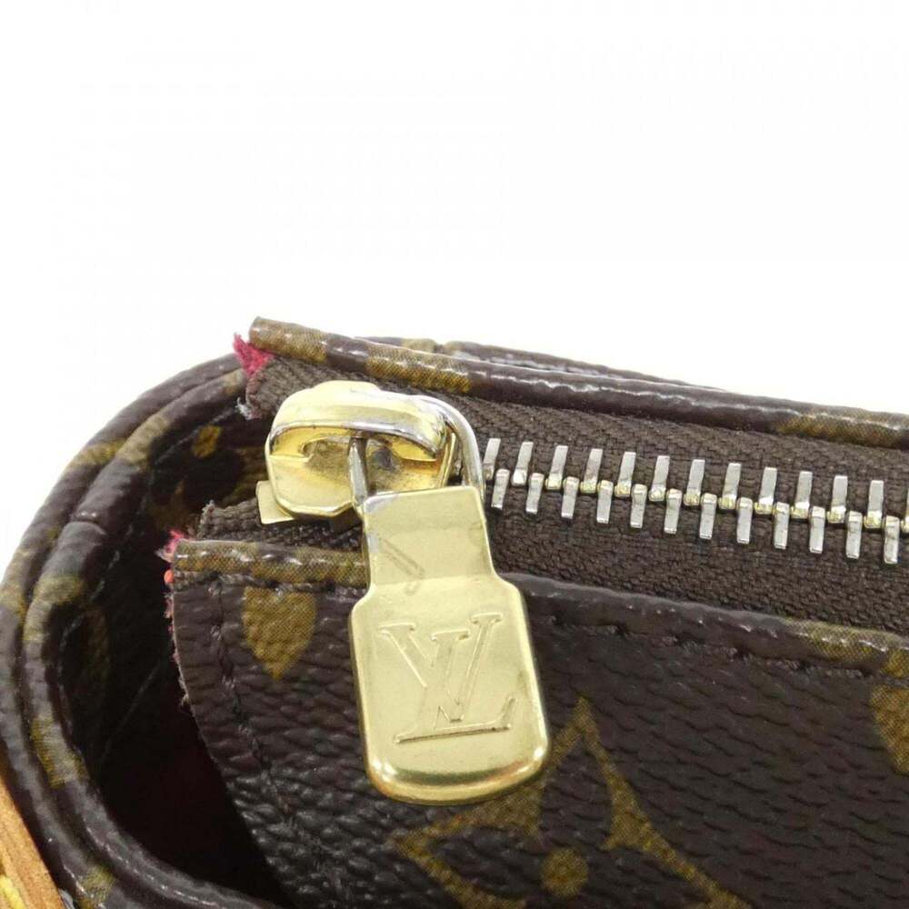 LOUIS VUITTON Brown Monogram Shoulder Bag - Picture 4 of 8